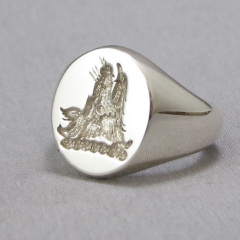 Hogs head vertical crest engraved signet ring